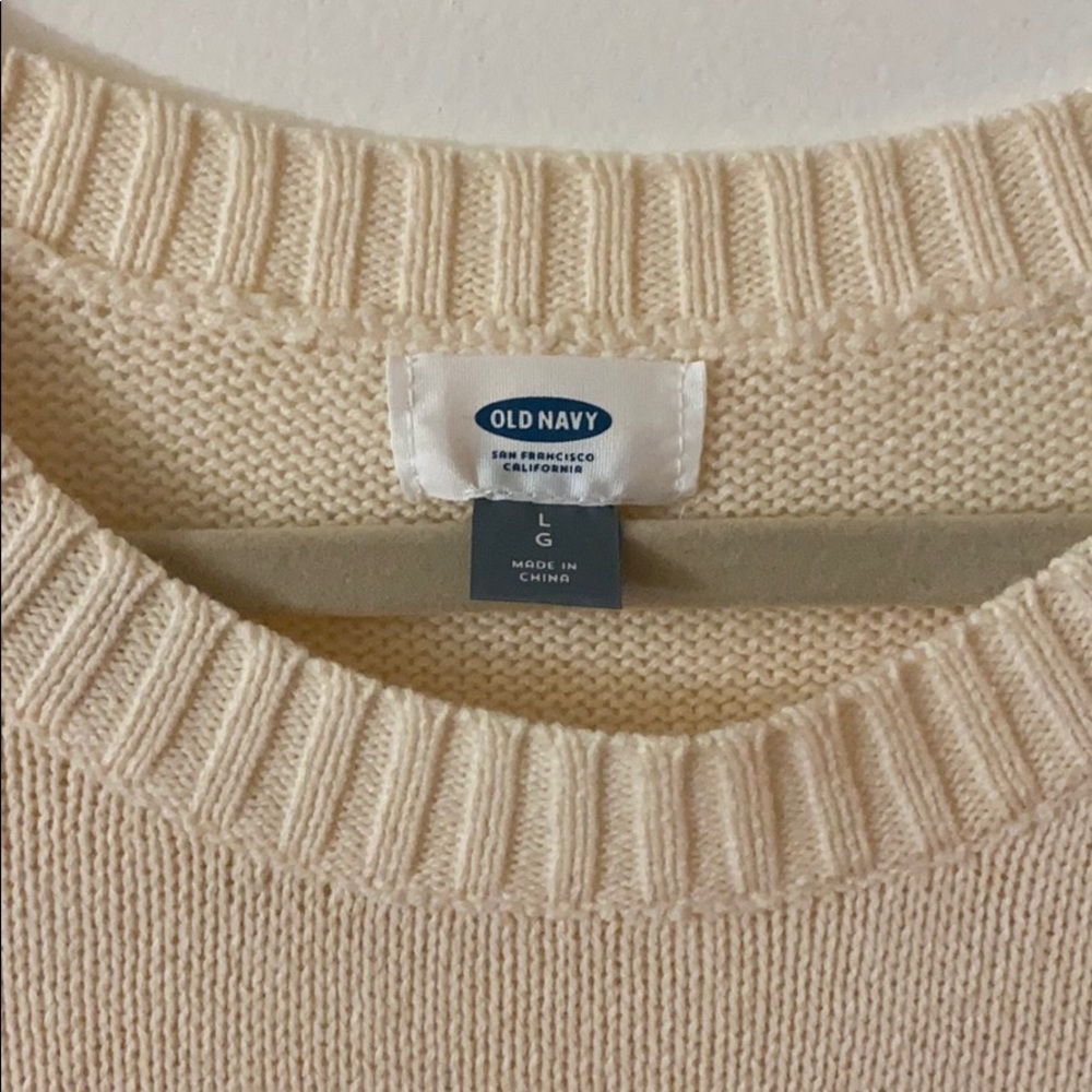 Oversized Comfy Sweater - Picture 2 of 3